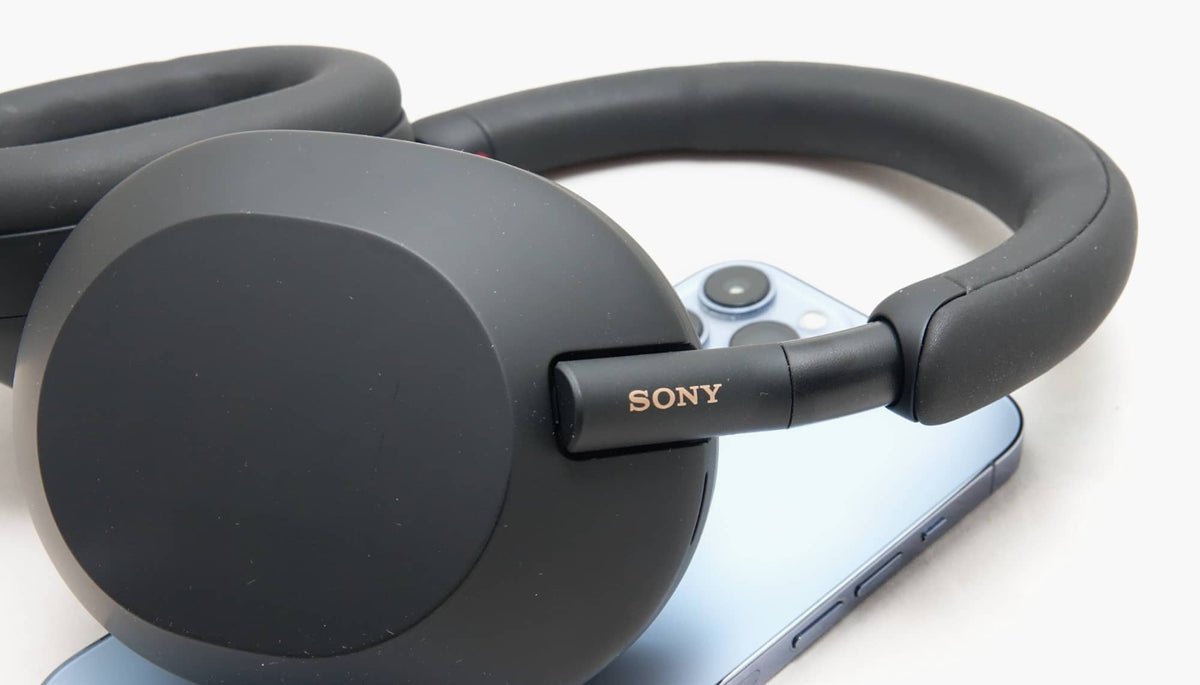 Sony WH-1000XM5 Acoustic Armor
